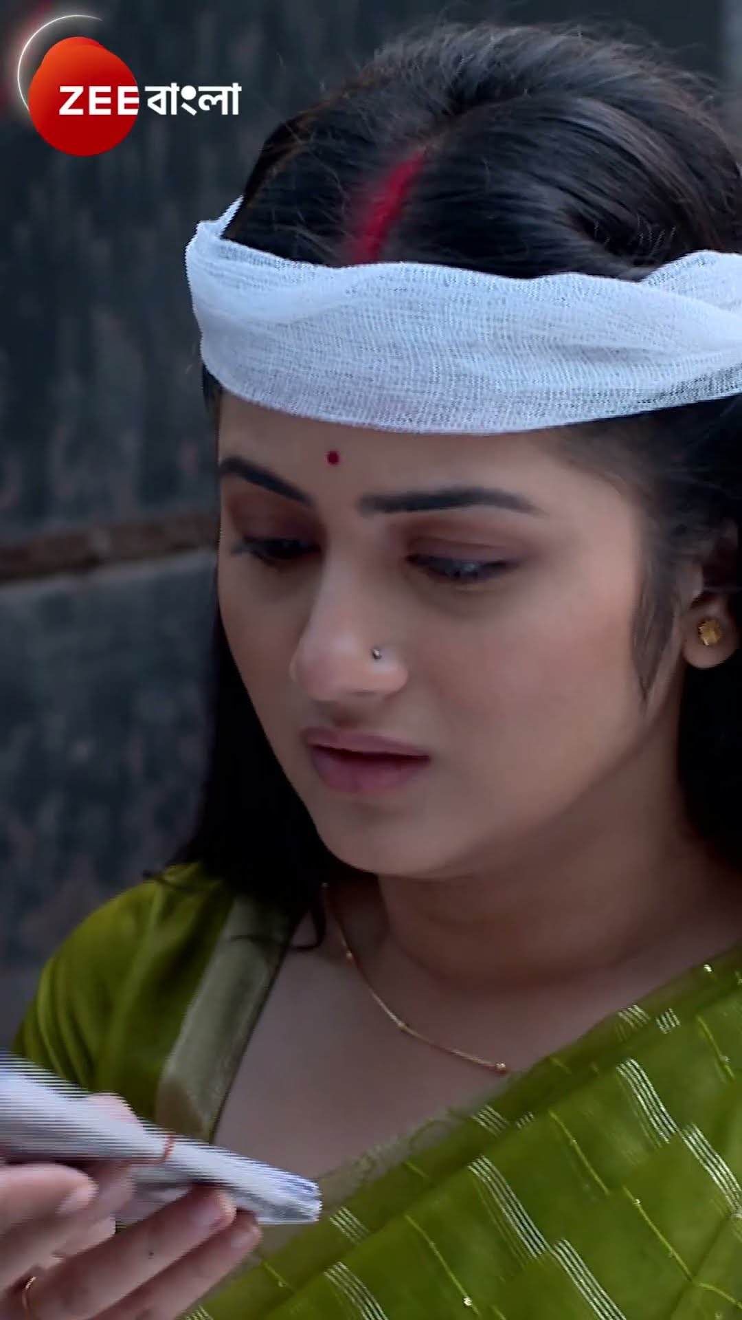 #Mala Bodol #Shorts #Zee Bangla #Entertainment #Mild Violence #Romance