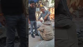 बहुत सुकून मिलता है ऐसी सेवा कर के | Helping video