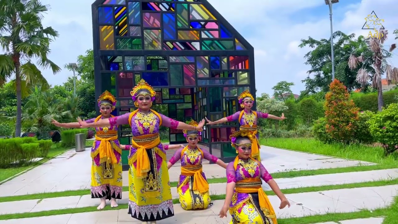 Uji Kompetensi Tari Rupo Kembyang Kelas D Kelompok 1 