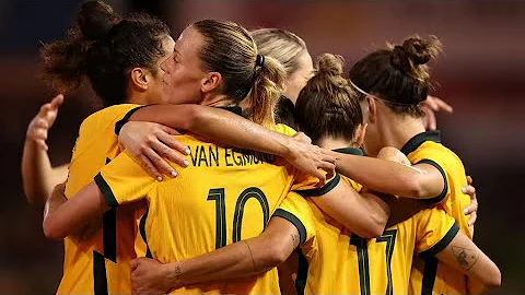 Matildas v USWNT | Clare Wheeler tackle, Kyah Simo...