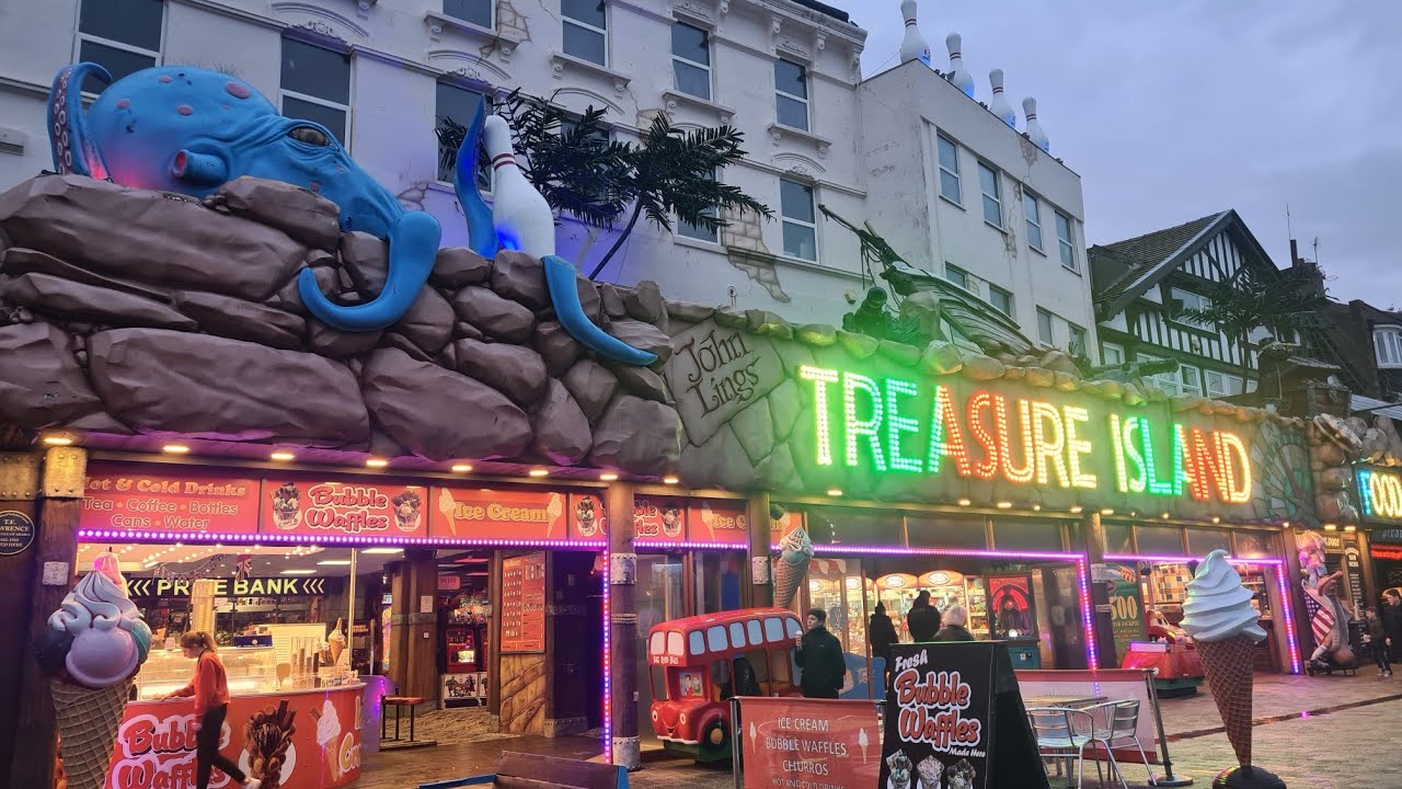 2p pushers and claw machines at treasurer island bridlington