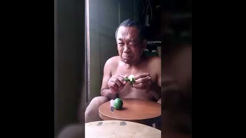 Bapak 2 makan jeruk nipis... NGAKAK!!