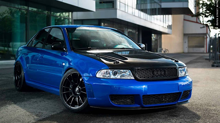 Audi RS4 Limo
