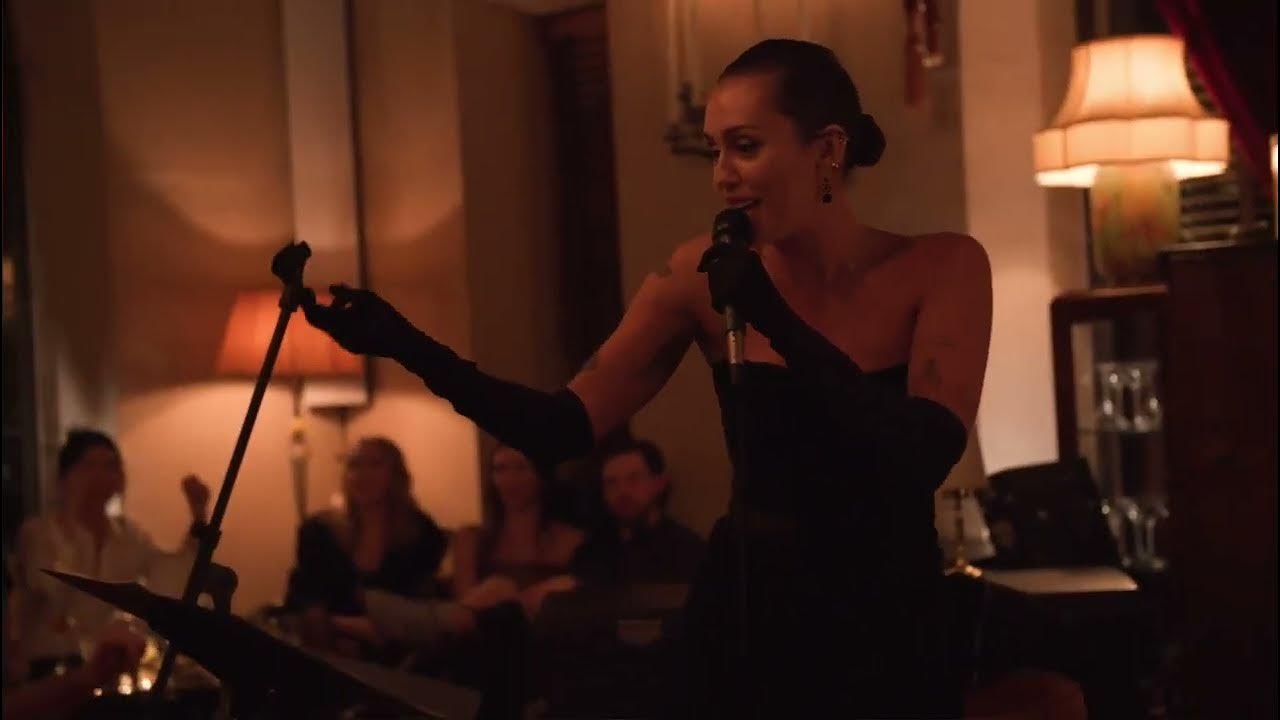 Miley Cyrus' stripped down version of FLOWERS - Live from Chateau Marmont - YouTube