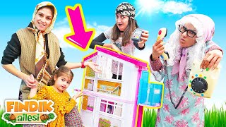 Fındık ailesi, Defne için Barbie Dreamhouse evi alıyor. Komik oyun videoları