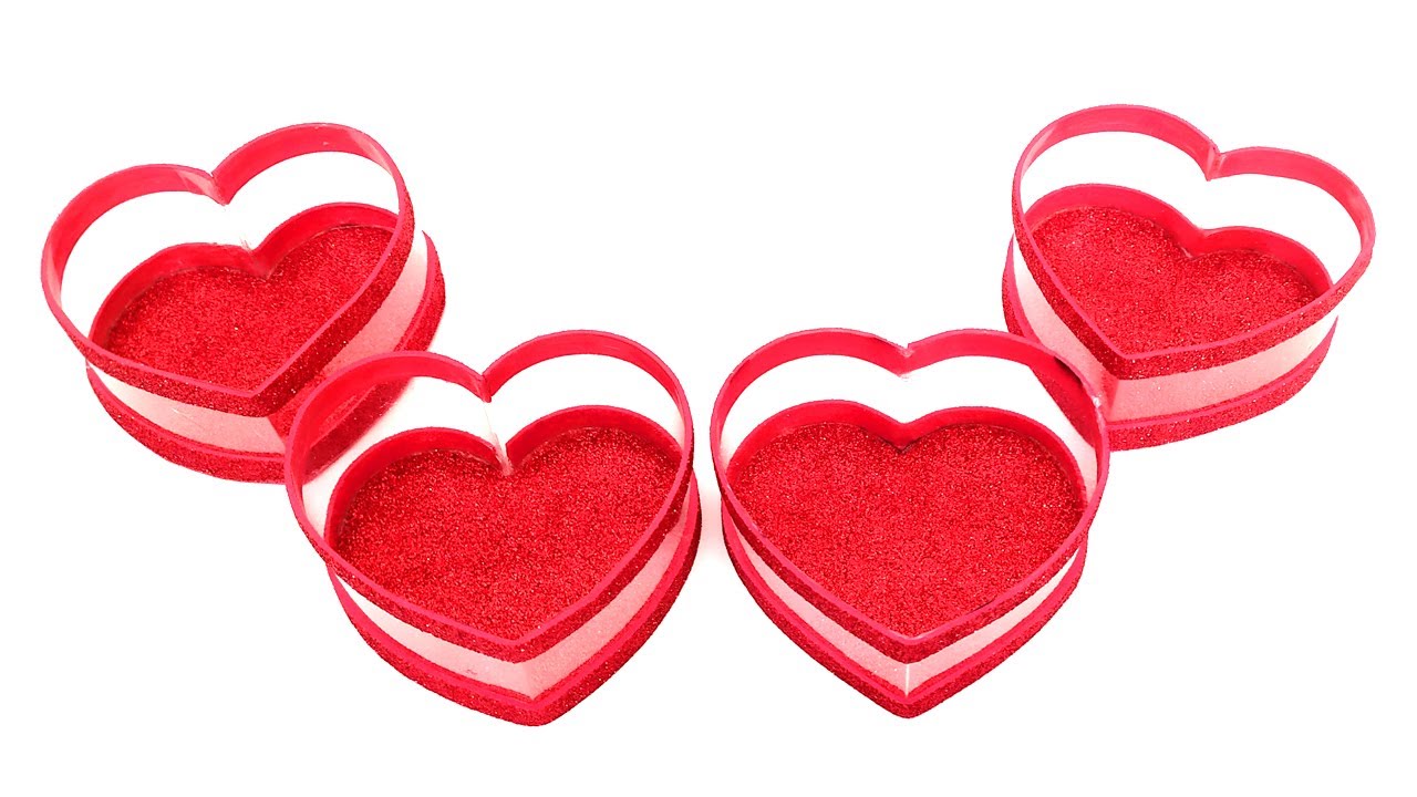 CÓMO HACER CORAZONES CON BOTELLA DE PLÁSTICO - MANUALIDADES CON BOTELLA DE PLÁSTICO