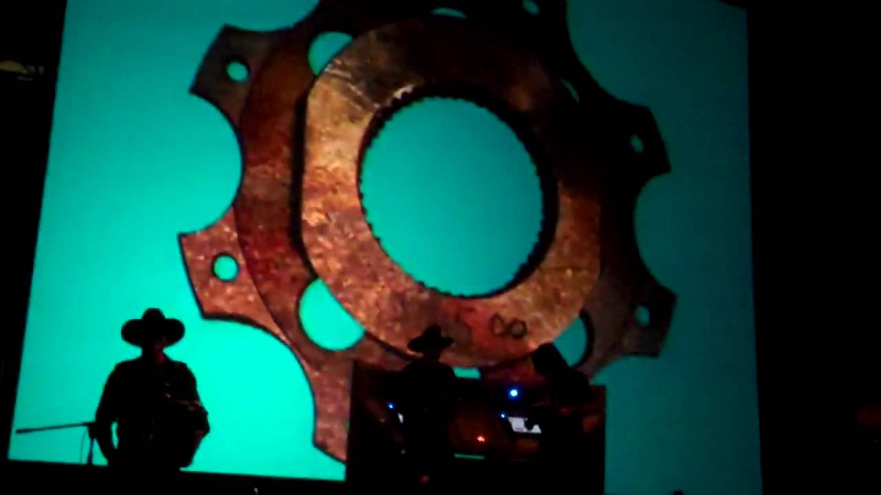 Nortec Bostich + Fussible Shake It Up "Live" @ Central Park (LAMC 2010) N.Y.C Prt 2