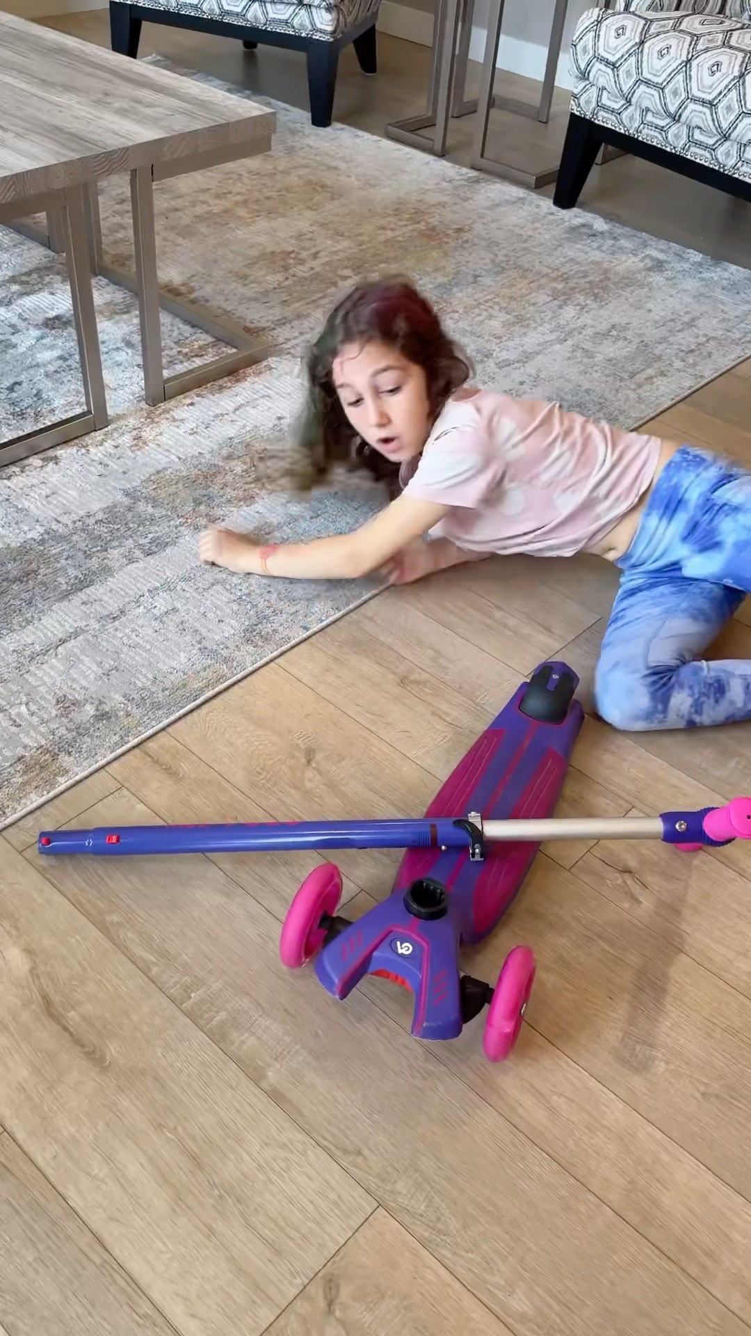 The good sister - Rhia helped Sierra to fix her scooter ?  - always help if you can