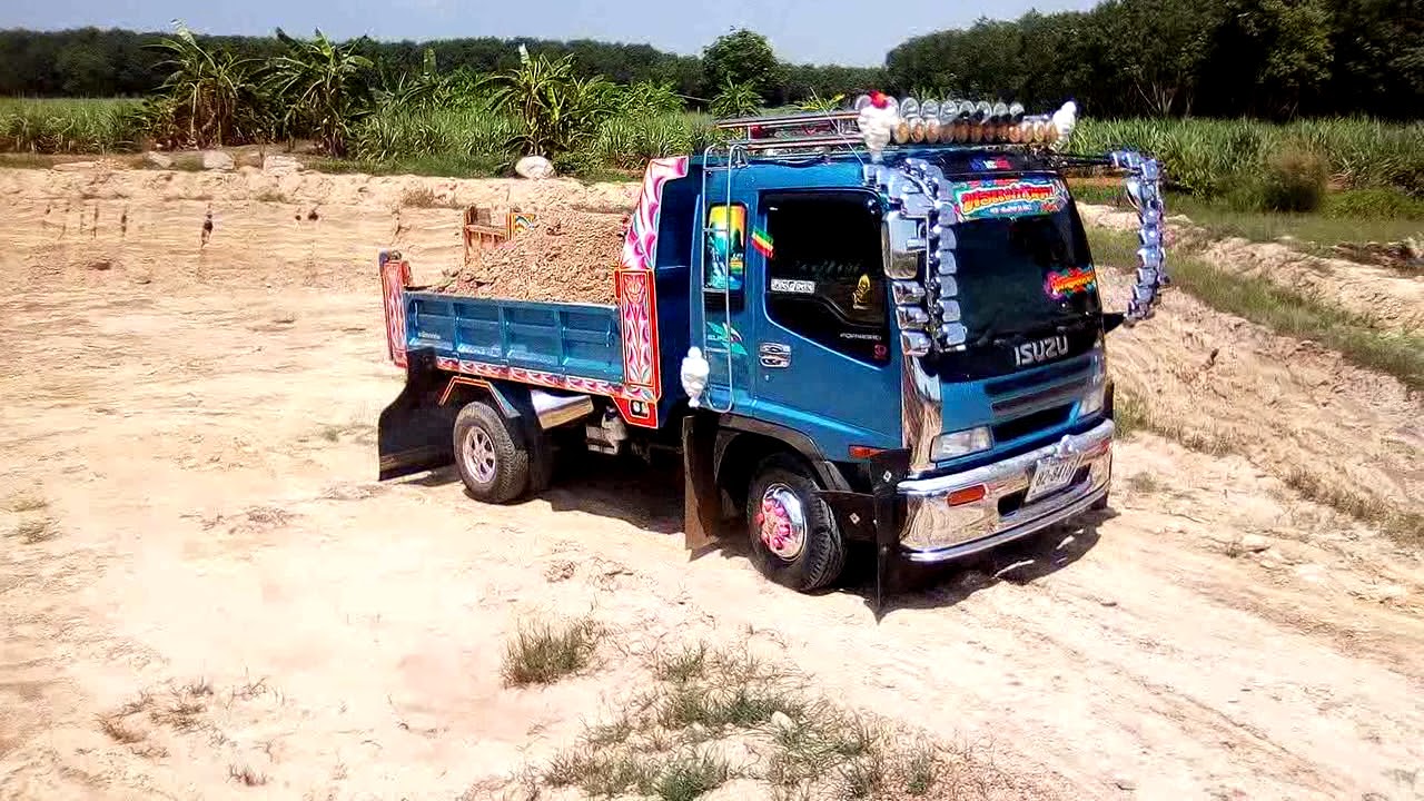 เริ่มงานวันแรกก็หลงทางสะแล้ว รถดั้ม รถไถ รถแบคโฮ dump truck excavator