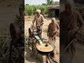 देसी जुगाडसे गुड बनाई#desi #jugaad #trending #chacha #jugad #reel #reels #रील्स #desijugaad #ai #गुड