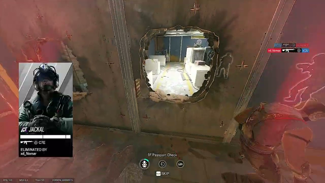 Using Thorn's Razorbloom Shell as distraction to win the round @Favela | Rainbow Six Siege