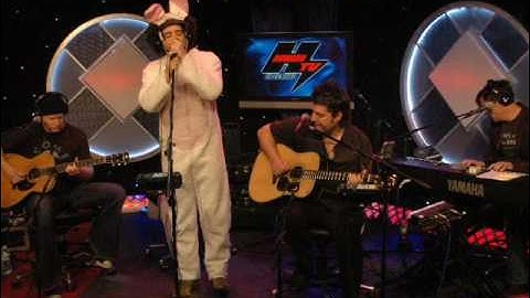 Round Here by Counting Crows on Howard Stern