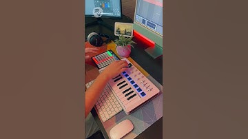 Billie Jean - Michael Jackson // Live Looping (Arturia MiniLab 3, Novation Launchpad & Ableton)