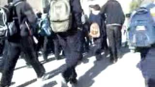 اطفال معضمية الشام يسقطون حسن نصر الله 07122011.wmv