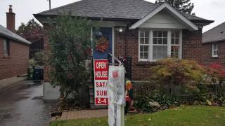 Move-in ready, renovated bungalow! for more information and floorplans
please log onto: www.lovelytorontohomes.com
www.lovelytorontocondos.com proudly pr...