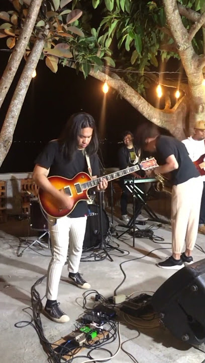 Solo gitar O Bulan oleh SIOU di Sigumba - gumba cottage #haranggaol #simalungun #sologuitar