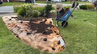 How to Sheet Mulch a new garden bed🌱 || Create a Berm Garden 📦🌸