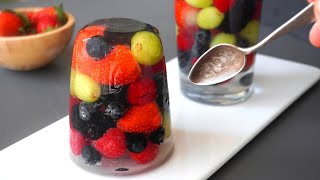 Transparent berry dessert! Ready in 5 minutes plus cooling time!