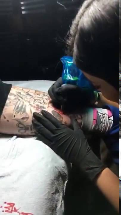 Kylie Jenner New Tattoo Tattoos Artist With Tyga Snapchat Story
