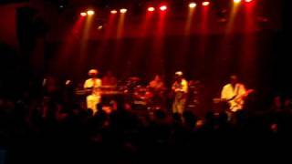 Video thumbnail of "Introducao do Show Israel Vibration no Cultural BAR em JUIZ DE FORA-MG-BRASIL (ROOTS RADICS BAND)."