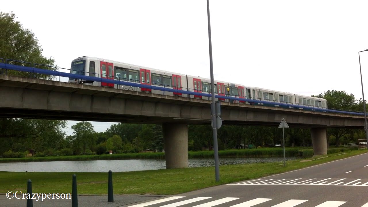 RET Metro combi type B (5313+5334) langs Zuiderpark naar De Akkers (‘Nieuw+Oud’)