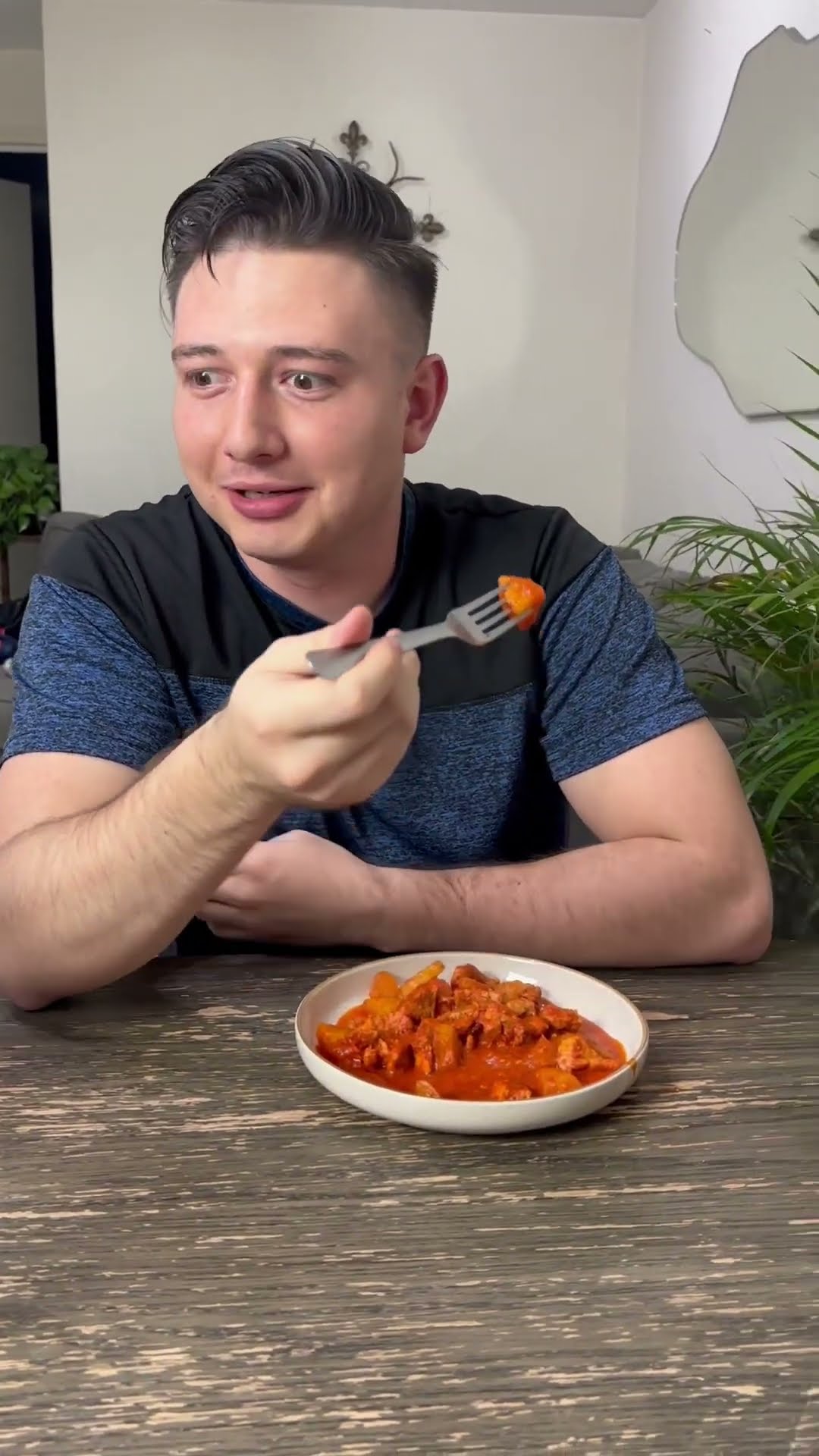 POV: Tu amigo NO sabe comer
