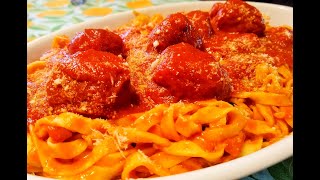 SPAGHETTI AND MEATBALLS, the real Italian recipe with #videoricetteinsieme screenshot 1