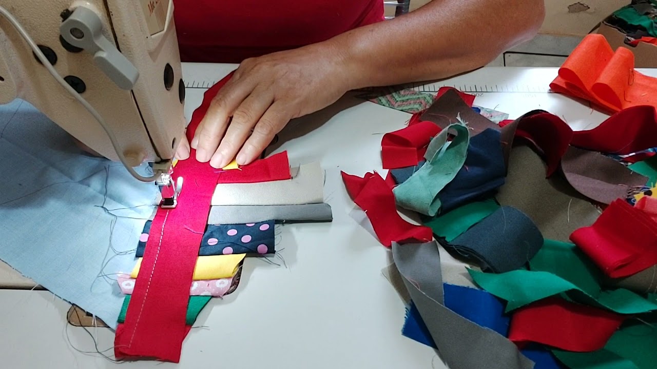 QUER SABER COMO FIZ ESTE LINDO TAPETE REAPROVEITANDO PEDAÇOS DE FAIXAS ?