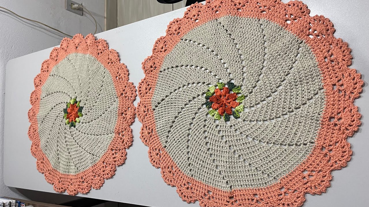 tapete rendodo em crochê Espiral salmo passo a passo