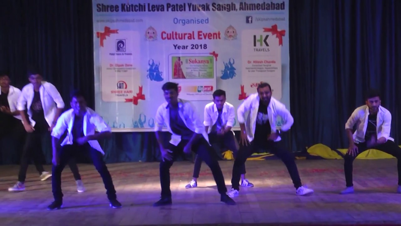 Bollywood Mashup Dance   Gogo maro  Swag se Swagat Presented by SKLPS Students Ahmedabad