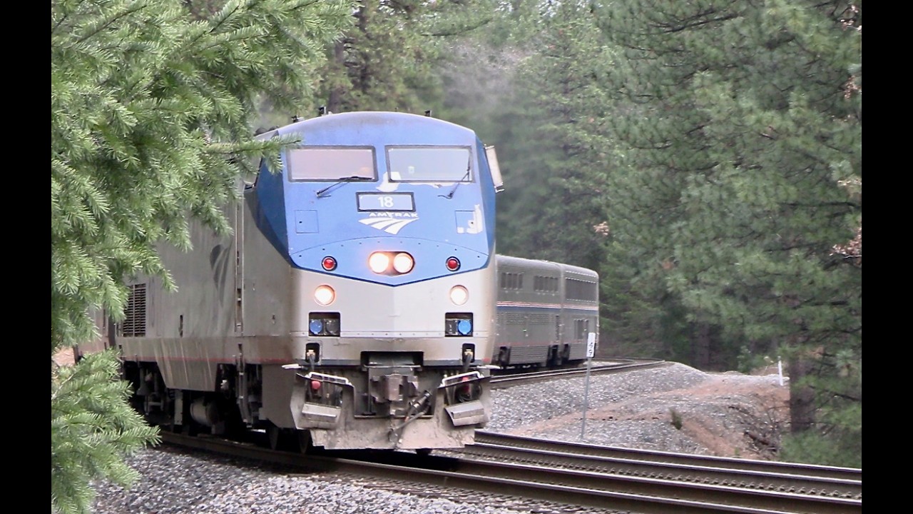 AMTRAK WB California Zephyr taking the curves near Magra on a dry, snowless Jan day