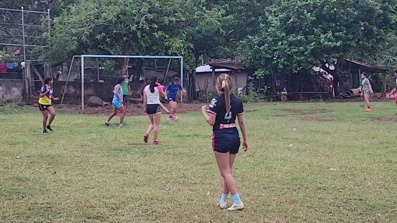 Entrenando fuertemente porque se nos acerca un partido muy importante 😱