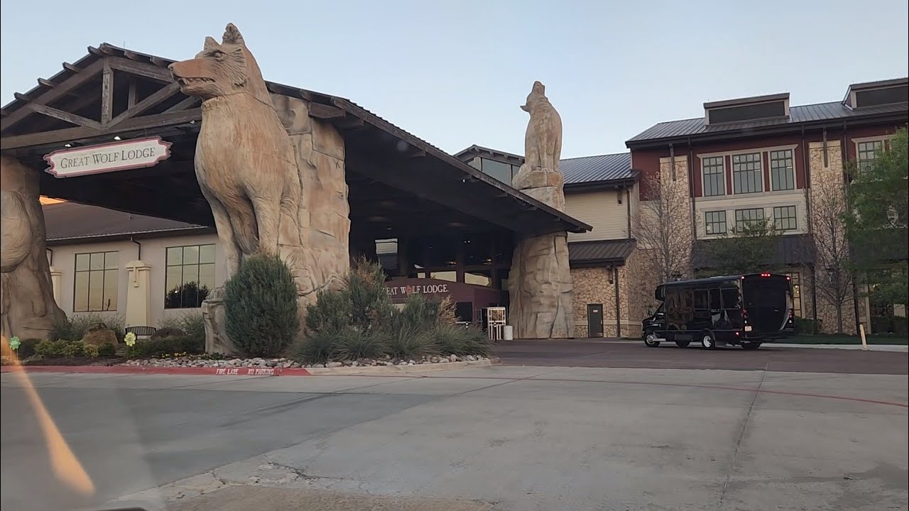 Great Wolf Lodge Grapevine,TX Walkthrough April 2022 YouTube