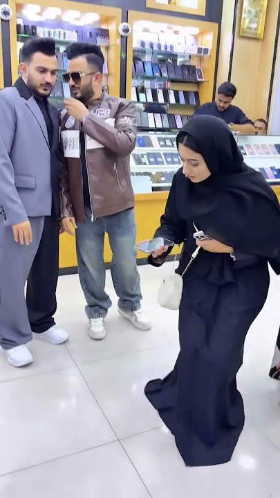 zamzam.electronicss.official Stop the Photo to get #Iphone 14 Pro Max gift by #zamzamelectronics