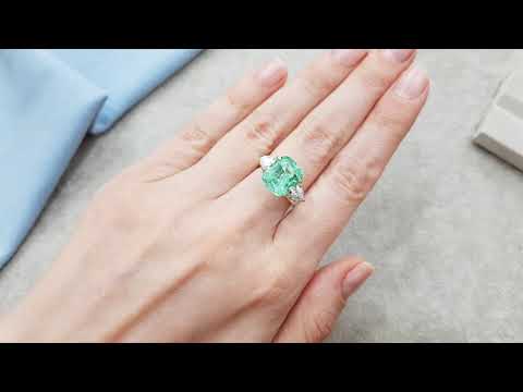 Bright Apple Paraiba 5.22 ct Video  № 1