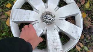 видео: Нашёл два оригинальных колпака от Ниссан Ноут и от Фольксваген Тигуан картинка: Нашёл два оригинальных колпака от Ниссан Ноут и от Фольксваген Тигуан