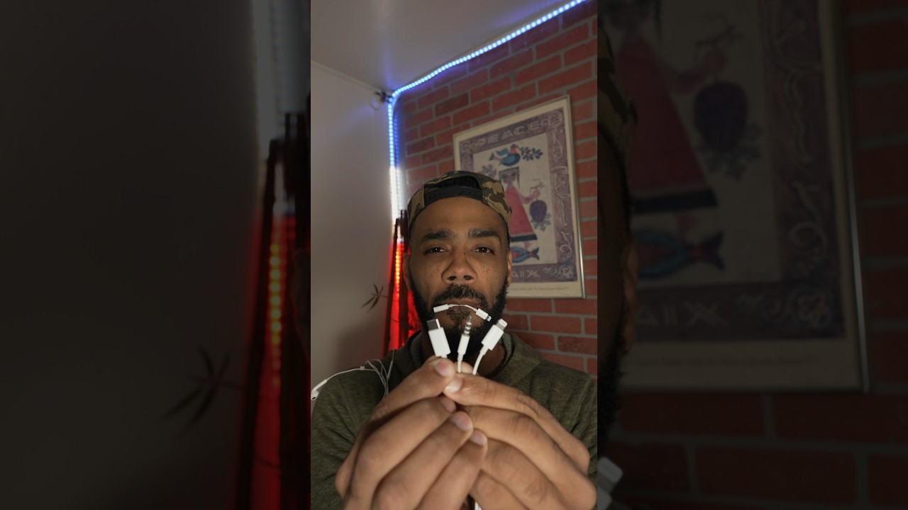 USB-C против LIGHTING против 3,5-мм наушников от Apple #usbc #usbconnector #appleheadphones #usbt...