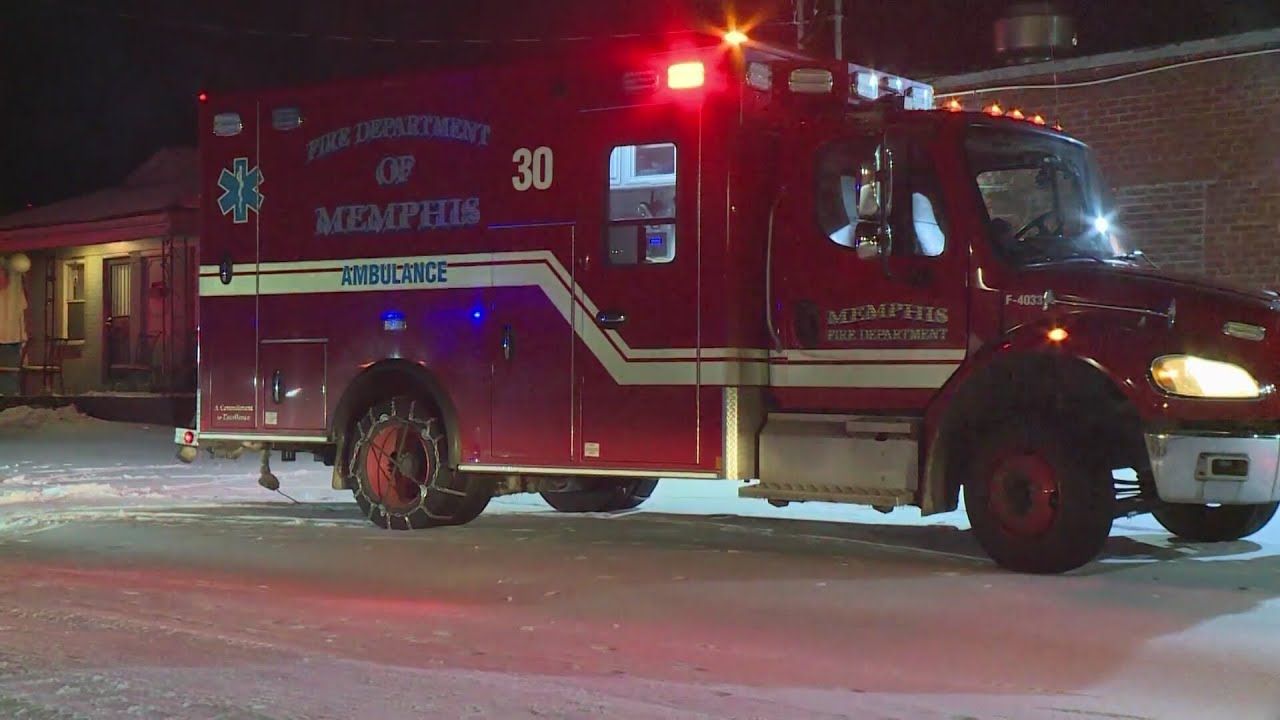 North Memphis home catches fire - YouTube