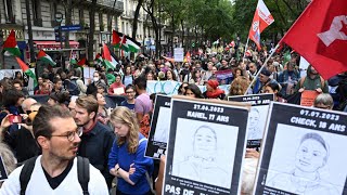 Manifestation contre les violences policières : quelques incidents en tête du cortège parisien