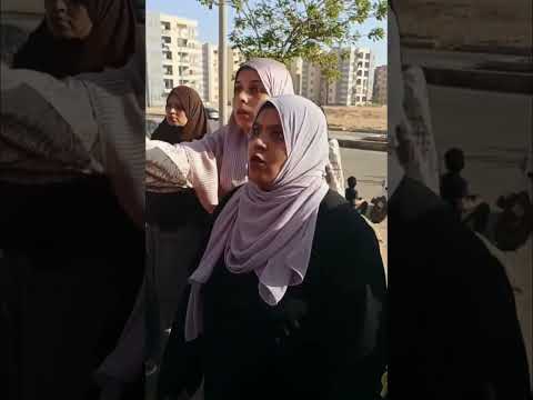 مدير الإدارة طلعت حرب يلبي طلبات أولياء الأمور بعد شكاوى تدافع الطلاب