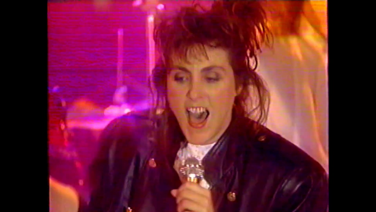 Laura Branigan - Touch AB 1988 bekijken op YouTube Laura Branigan - Touch AB 1988 bekijken op YouTube