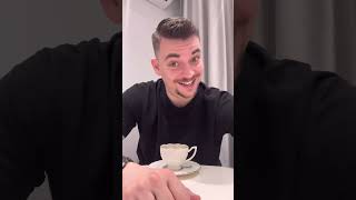 Спорт с препятствия. Не е ясно до кога ще издържа.