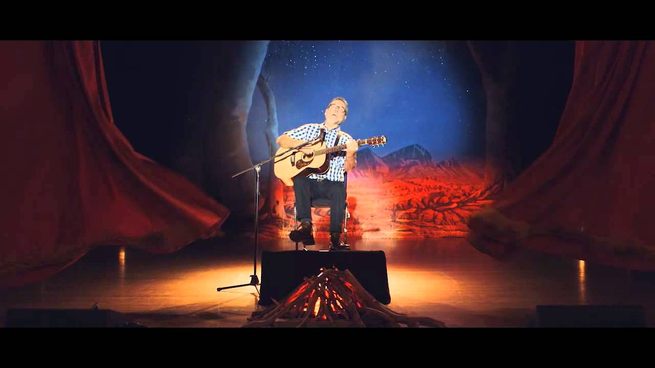 Assista a John Williamson - Clouds Over Tamworth no YouTube Assista a John Williamson - Clouds Over Tamworth no YouTube