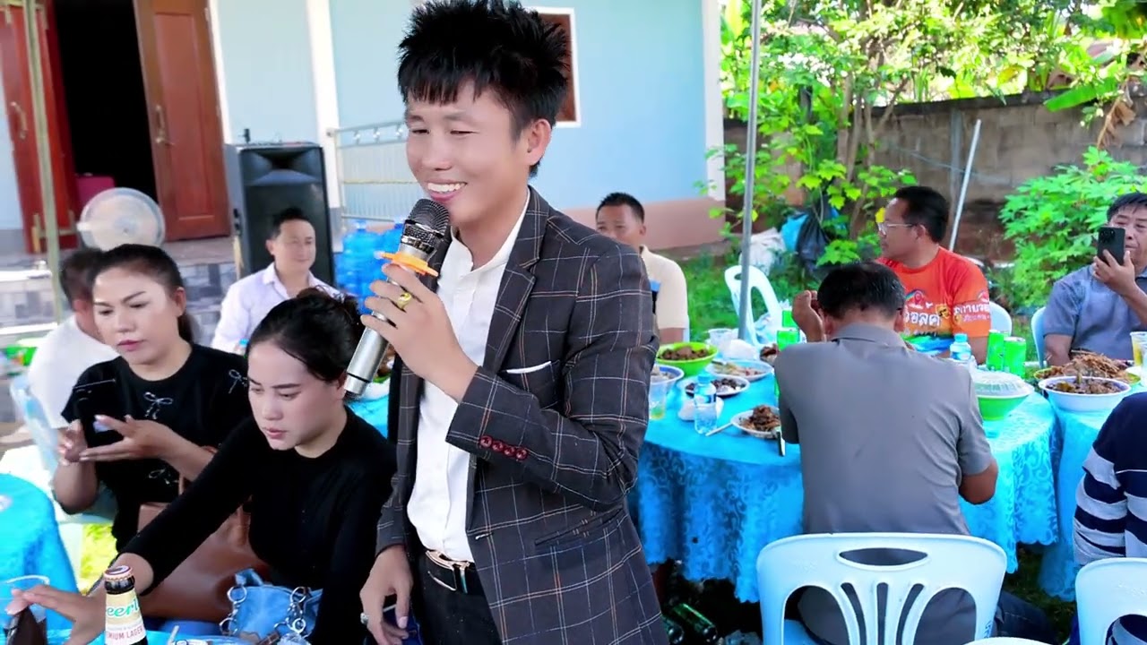 Nuj xeem 40 xyoo mam sib ntsib nrhiav tau 