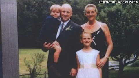 See crime scene pics in Julie Schenecker case