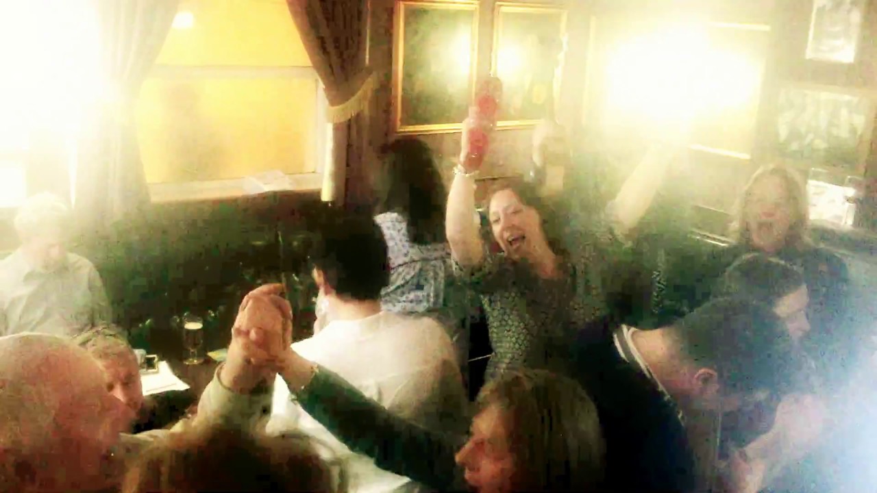 Can't Take my Eyes Off You - Frankie Valli - Ma Egertons Uke Jam