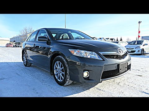 2011-toyota-camry-xle-hybrid-review