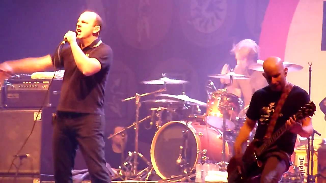 Bad Religion, Ten in 2010 [HD] @ Groezrock 2010