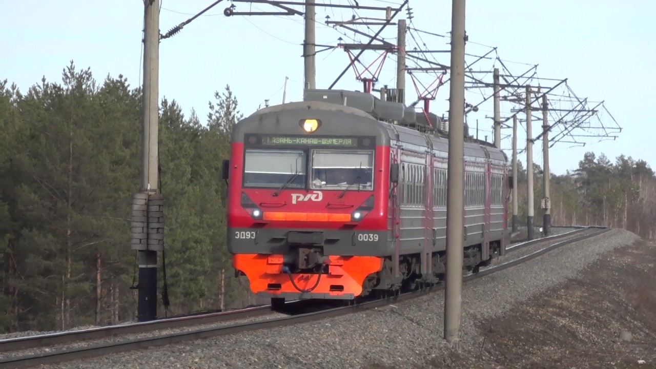 пригородный поезд казань-йошкар-ола. поезд москва сергач. скоростная электричка. электричка волжск казань. эд9э на станции шумерля.