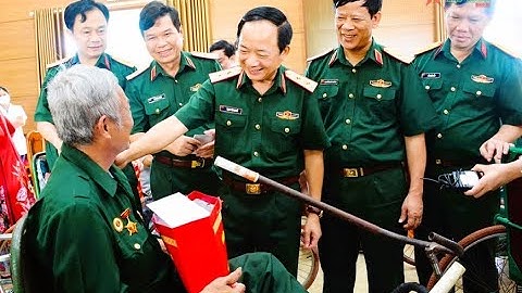 Bộ Quốc phòng thăm, tặng quà thương binh, bệnh binh, người có công với cách mạng